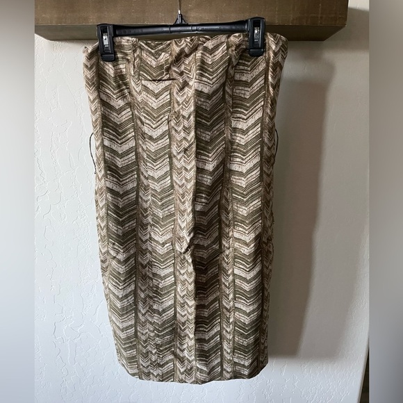 Michael Kors| Linen Printed Strapless Dress in Neutral Chevron Print, Size 6••• - Picture 3 of 12